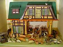 Antiker, originaler Bauernhof, um 1890, Antique TOY FARM dated about 1890